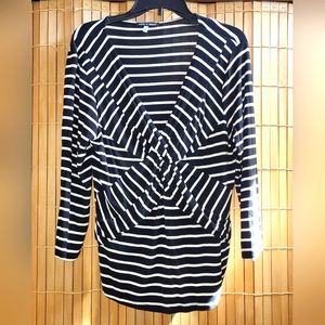 Ladies black and white stripe stretch vintage top by Cable & Gauge, Size XL